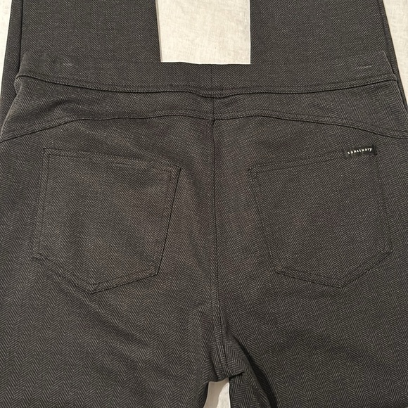 Sanctuary Leggings Grey Color Size Large. - Picture 2 of 6